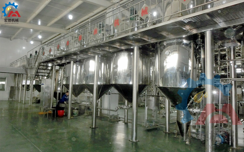 精煉大豆油設(shè)備，廠家按需定制提供免費安裝調(diào)試服務(wù)