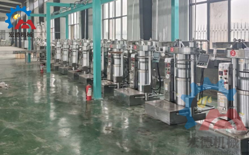 宏德液壓榨油機(jī)低溫壓榨核桃油保留油脂營養(yǎng)成分