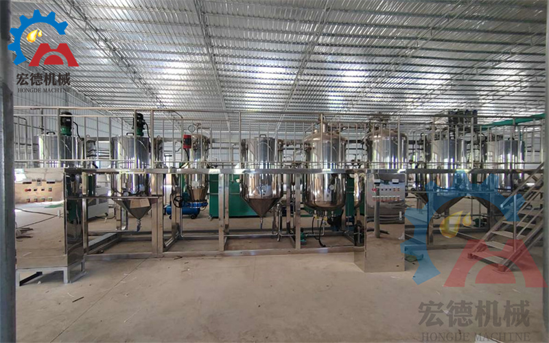 <a href=http://www.ddada5g.com/jinglian/ target=_blank class=infotextkey>精煉油設備</a>